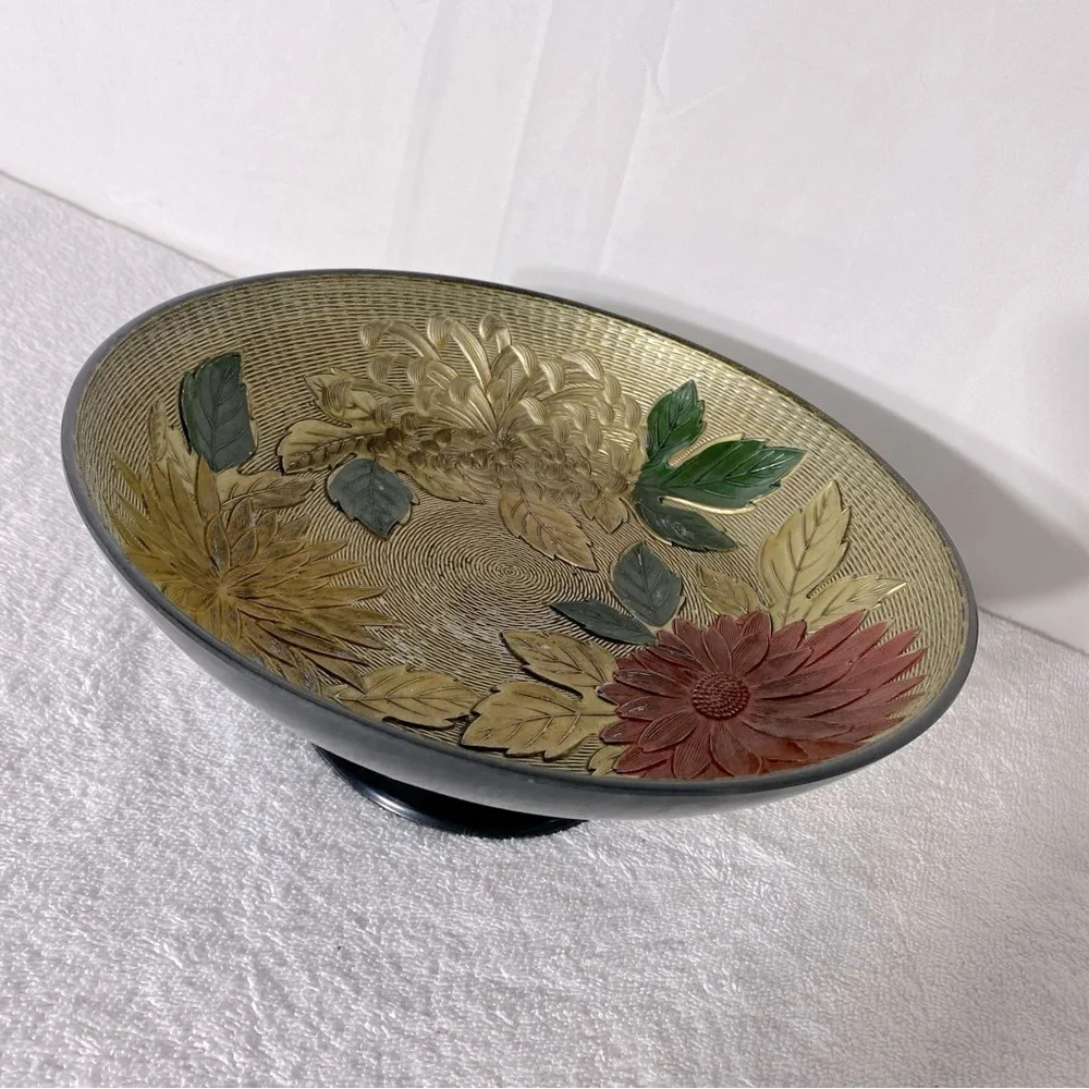 Vintage Nasco Lacquerware Textured Peony Pedestal Bowl
